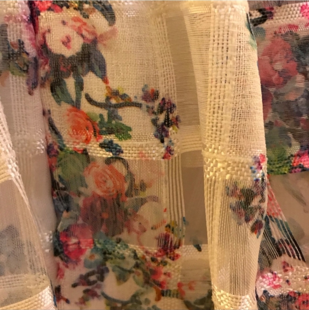 Maeve Floral White Midi Dress - Picture 4 of 8
